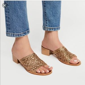 Matisse ditsy block heel - RARE bronze color FREE PEOPLE